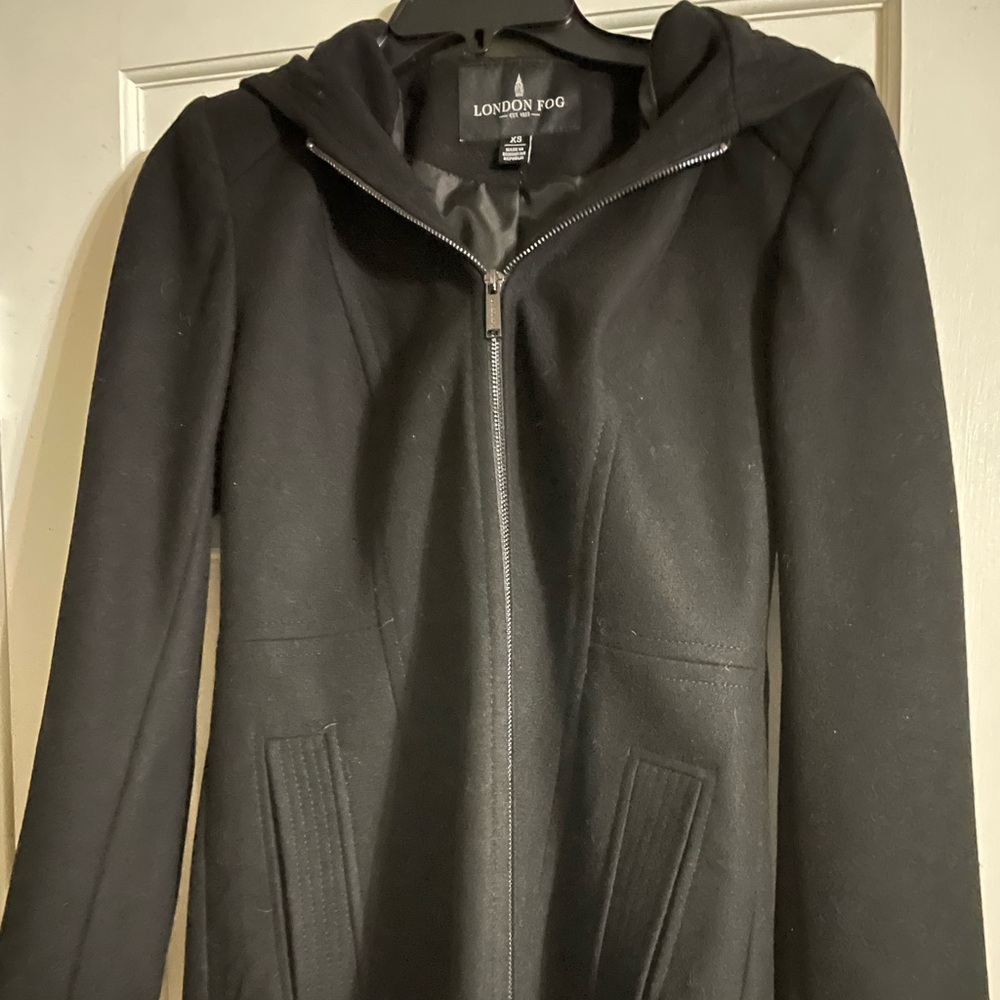 Woman’s London Fog black hooded ZIP Code